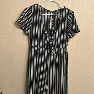 Crystal Sky Women Juniors Short Sleeve Blue Vertical Striped Jumpsuit Size 5